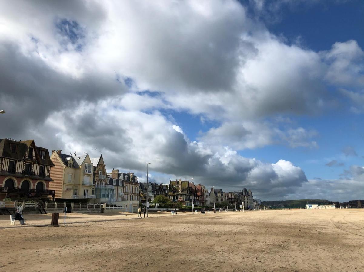 Les Nord'Mandines Hotell Trouville-sur-Mer Eksteriør bilde